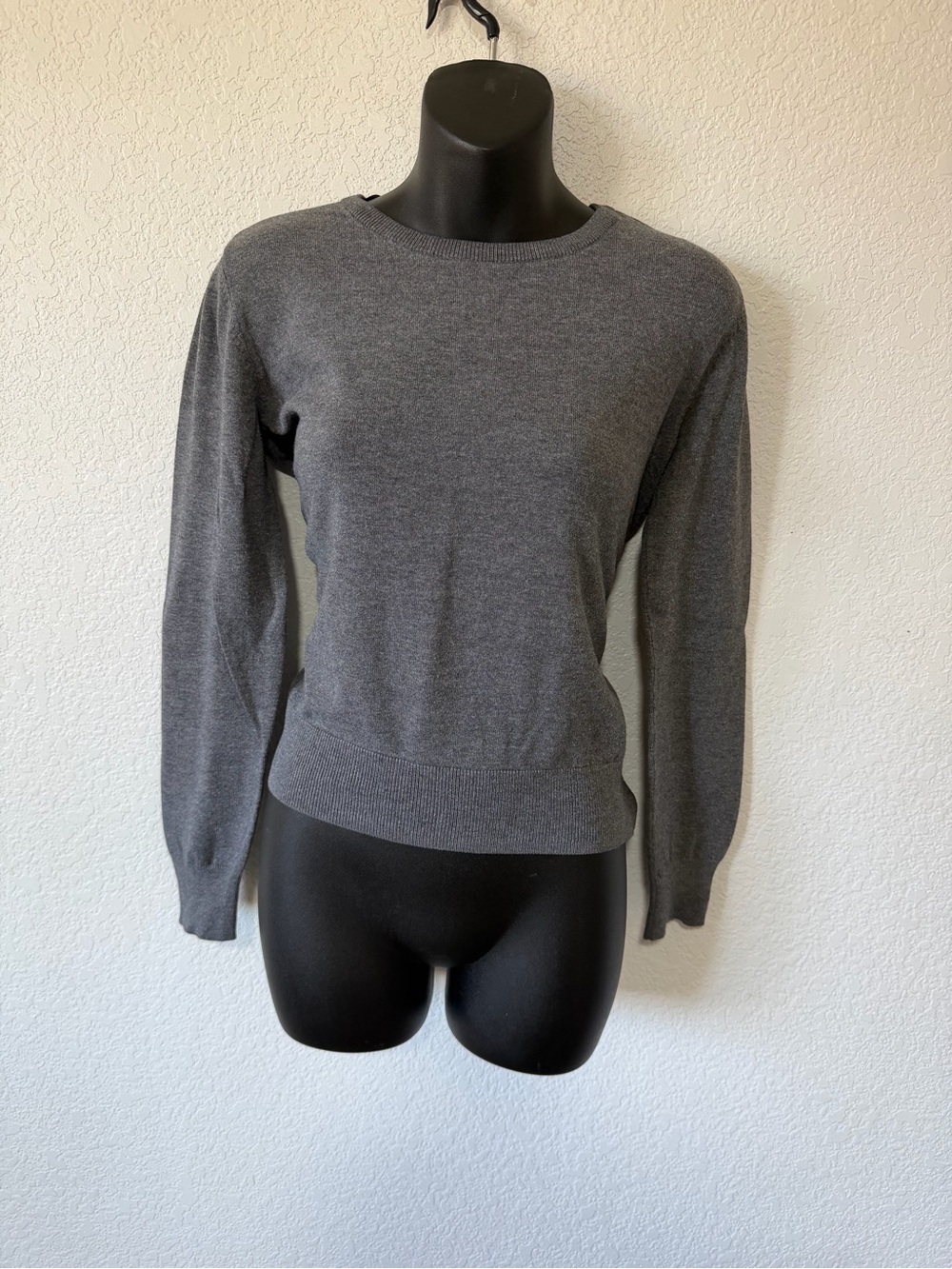 H&M Women's Crewneck Sweater in Charcoal Gray